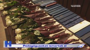 Híradó: Pedagógusokat ismertek el